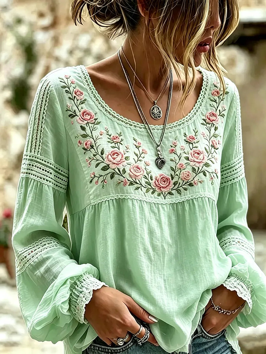 Beth Floral Embroidered Linen-Look Blouse with Lace Trim – Green