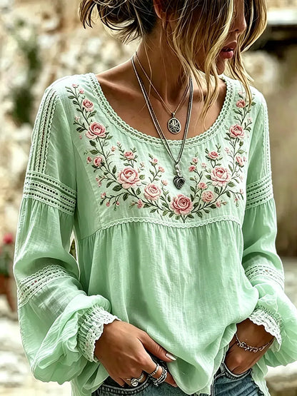 Beth Floral Embroidered Linen-Look Blouse with Lace Trim – Green