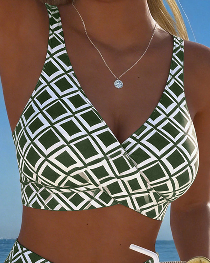 Daphne Classic Checkered Underwire Bikini with High Waisted Bottoms