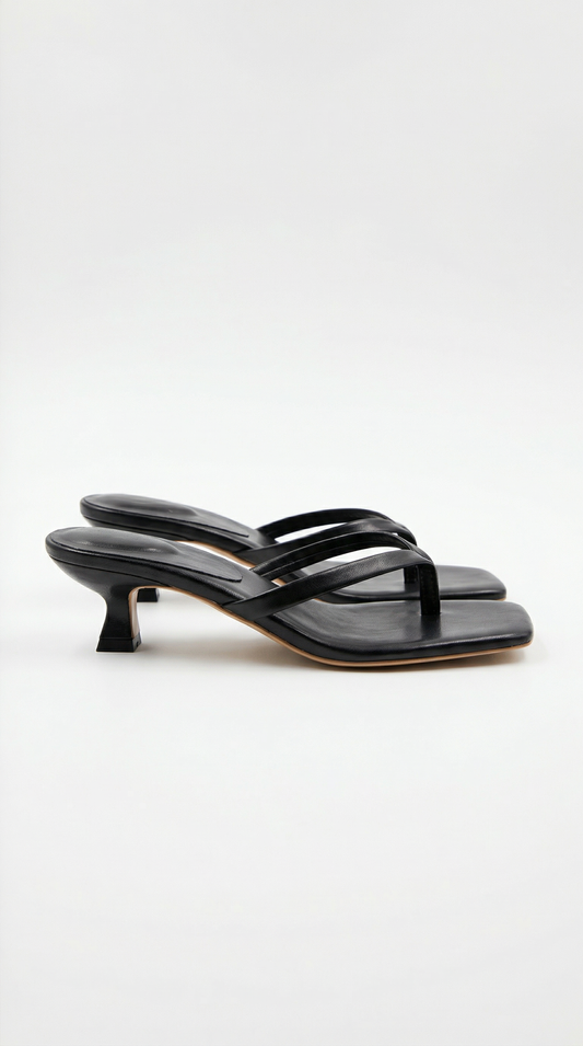 Tamsin Summer Kitten Heel Sandals in Minimalist Thong Style – Black